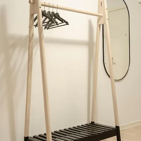 Hamburger Am Flughafen Apartament *