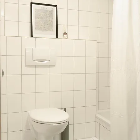 Hamburger Am Flughafen Apartamento