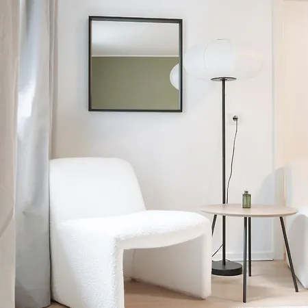 Hamburger Am Flughafen * Hambourg