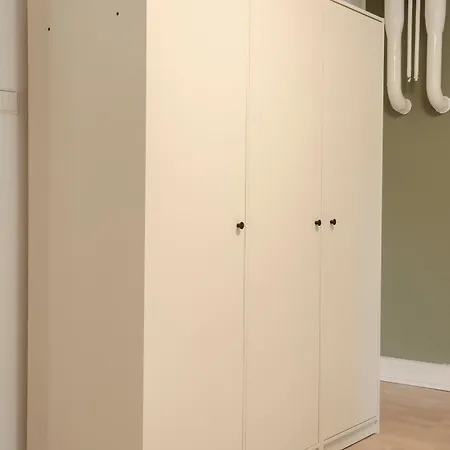 Hamburger Am Flughafen Apartamento *