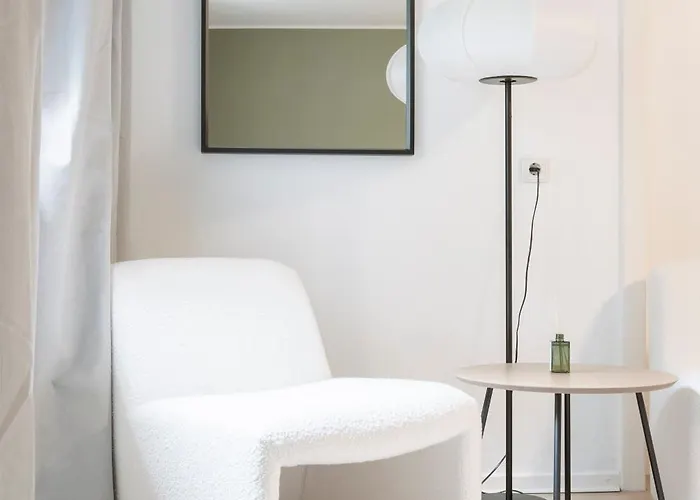 Hamburger Am Flughafen * Hamburg