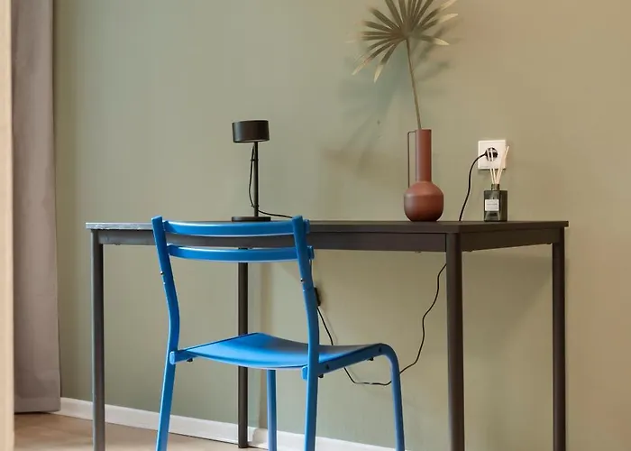 Hamburger Am Flughafen Daire