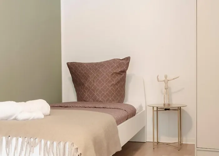 Hamburger Am Flughafen Apartament *