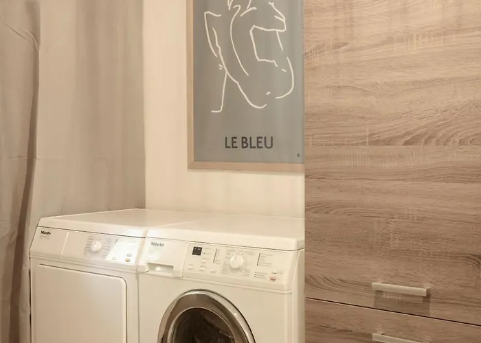 Hamburger Am Flughafen Apartament